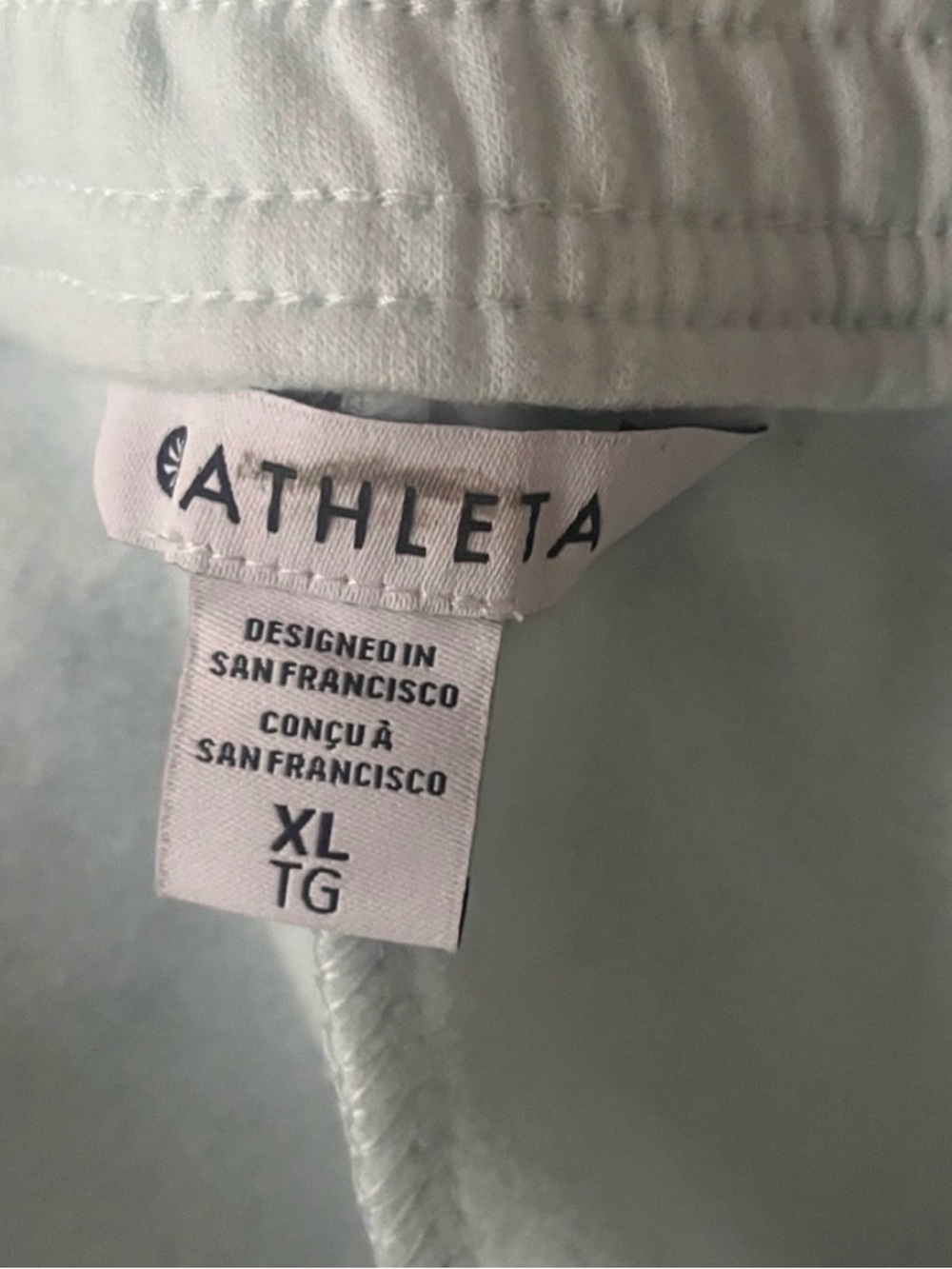 ๐ฟ NWT Athleta Easy Cargo Fleece Pants XL โ Soft Cozy Athleisure ๐ฟ - Picture 5 of 5